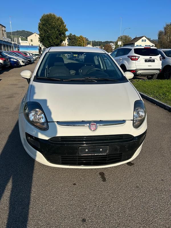 Gebraucht 2011 Fiat Punto Evo Kleinwagen | CHF 2’990 (Fairer Preis) - Bild 1/4