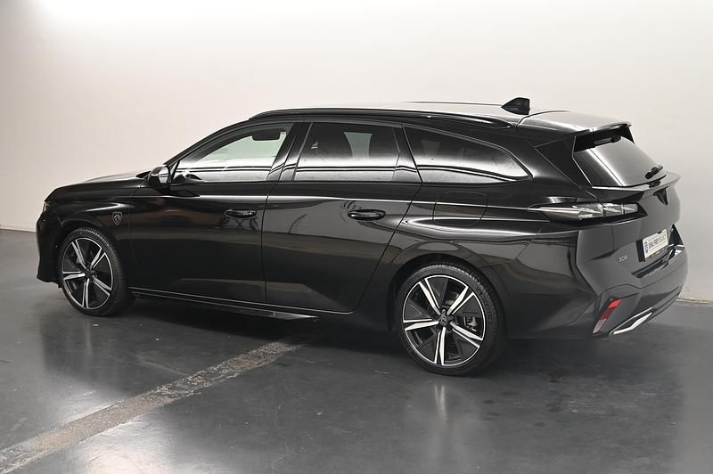 Gebraucht Peugeot 308 SW GT 181 PS (133 kW) 2024 Schwarz Kombi