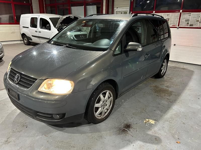 Gebraucht 2005 VW Touran Van / Kleinbus | CHF 2’990 (Fairer Preis) - Bild 1/4