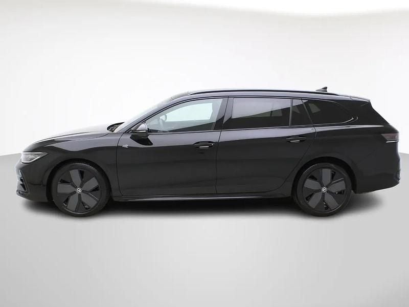 Gebraucht VW Passat R-line 265 PS (194 kW) 2025 Schwarz Kombi