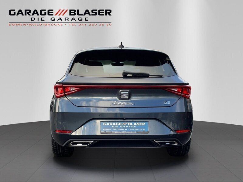 Gebraucht Seat Leon FR 205 PS (150 kW) 2023 Schwarz Limousine