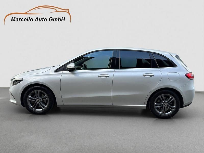 Gebraucht Mercedes B200 Style 163 PS (119 kW) 2019 Van / Kleinbus