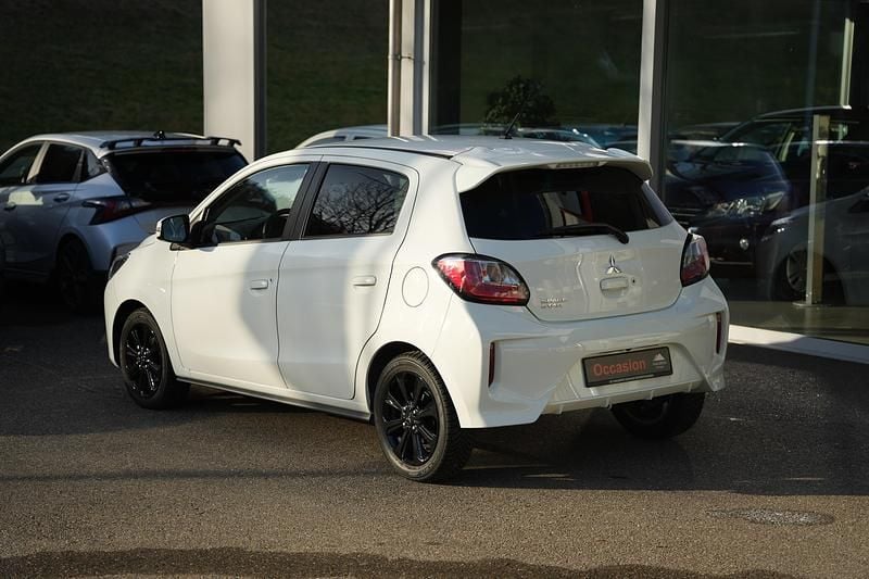 Gebraucht Mitsubishi Space Star Intense+ 71 PS (52 kW) 2023 Weiss Limousine