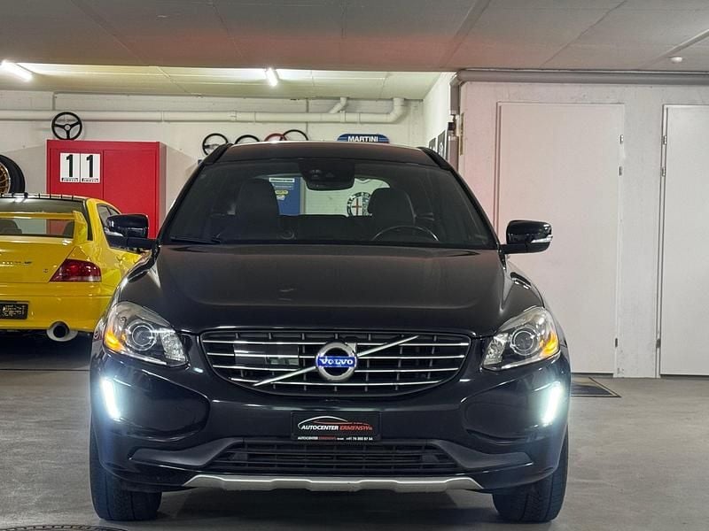 Gebraucht Volvo XC60 Summum 181 PS (133 kW) 2014 SUV