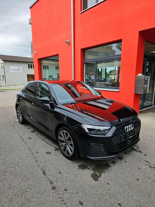 Gebraucht Audi A1 Sportback Advanced 110 PS (80 kW) 2023 Kleinwagen