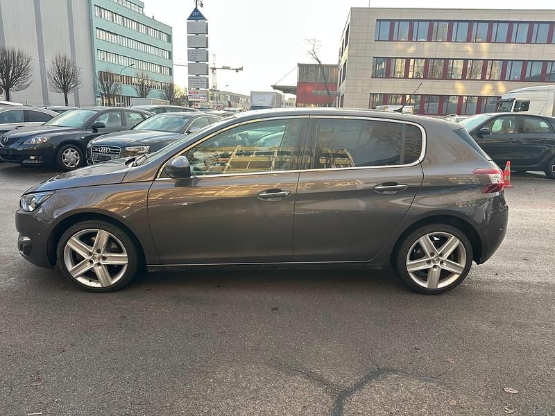 Gebraucht Peugeot 308 Active 150 PS (110 kW) 2014
