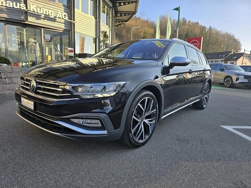Schwarz Gebraucht 2025 VW Passat Alltrack Kombi | CHF 38’850 - Bild 1/4