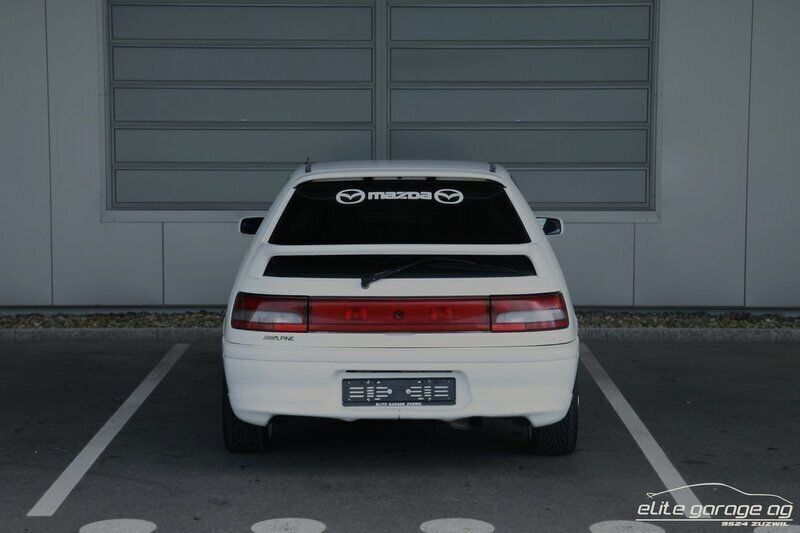 Gebraucht Mazda 323 189 PS (139 kW) 1992 Limousine