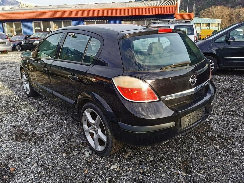Gebraucht Opel Astra Sport 170 PS (125 kW) 2005 Limousine