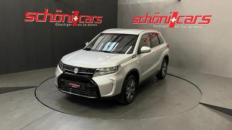 Neu Suzuki Vitara 110 PS (80 kW) 2025 Gray SUV