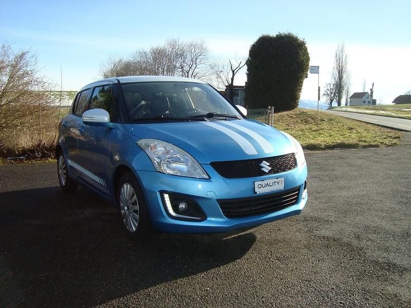Gebraucht Suzuki Swift 94 PS (69 kW) 2015 Kleinwagen