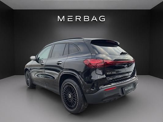 Neu Mercedes EQA300 167 kW (228 PS) 2026 Schwarz SUV