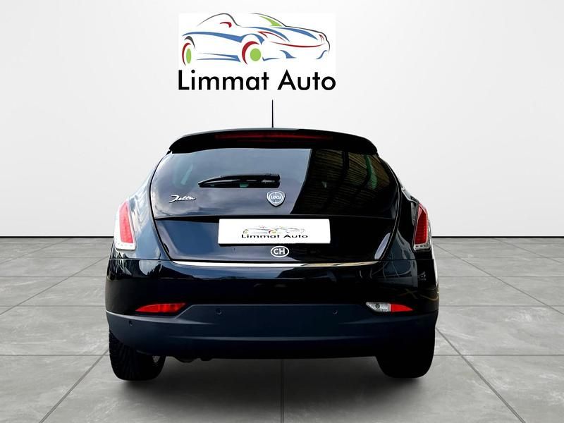 Gebraucht Lancia Delta 140 PS (102 kW) 2010 Kleinwagen