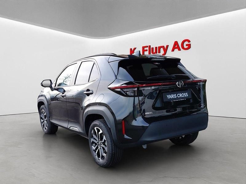 Neu Toyota Yaris Cross Trend 131 PS (96 kW) 2026 SUV