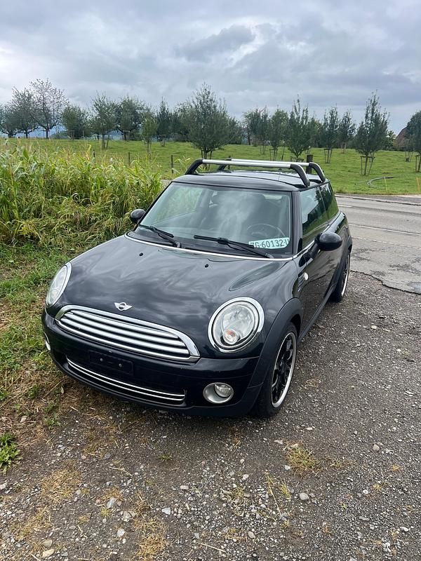 Gebraucht 2009 Mini Cooper Kleinwagen | CHF 2’700 (Etwas zu teuer) - Bild 1/4
