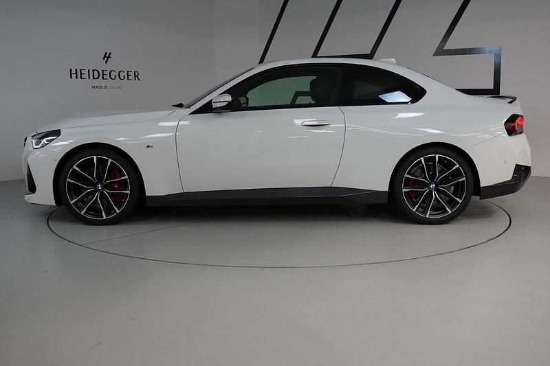 Gebraucht BMW 220 M Sport 201 PS (147 kW) 2023 Weiss Coupé