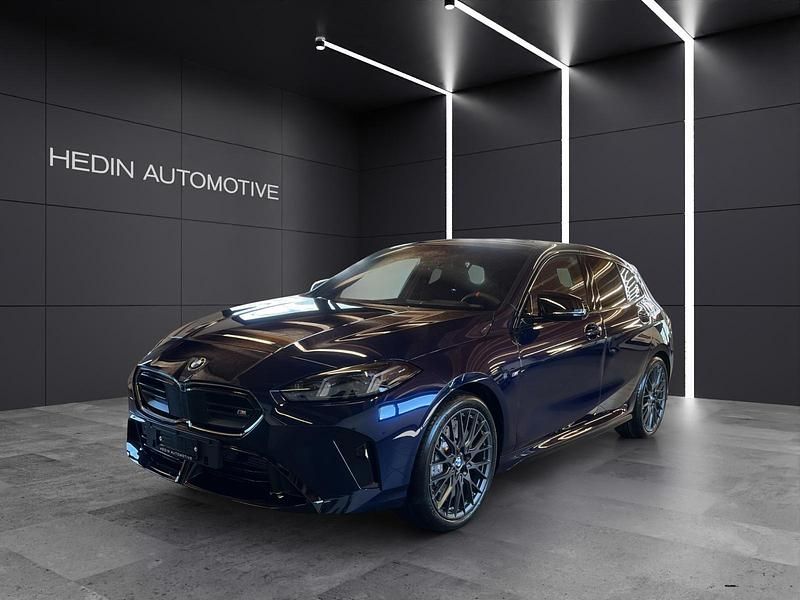 Blau Neu 2025 BMW M135 Performance Kleinwagen | CHF 70’900 (Fairer Preis) - Bild 1/4