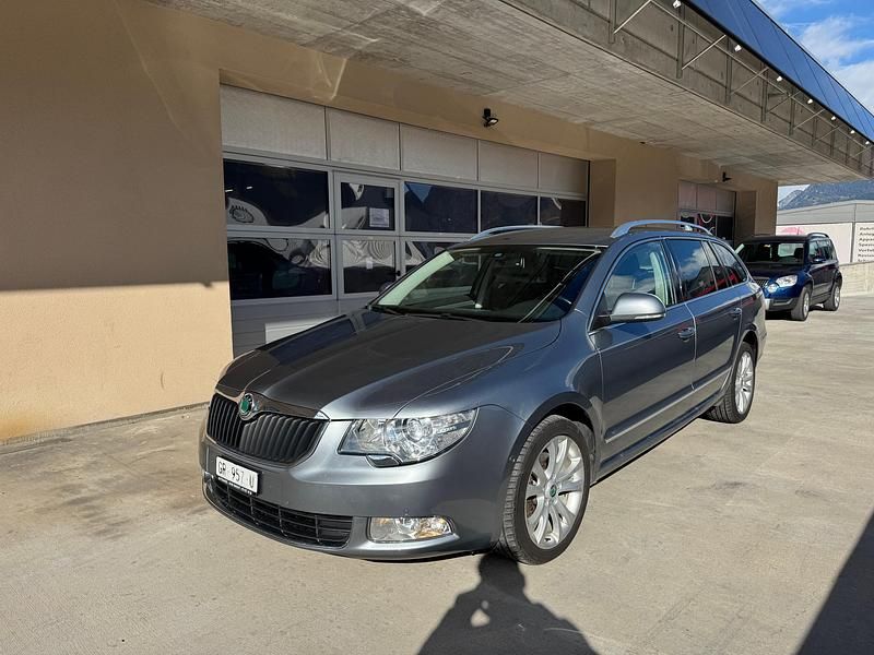 Gebraucht 2012 Skoda Superb Elegance Kombi | CHF 8’800 (Teuer) - Bild 1/4
