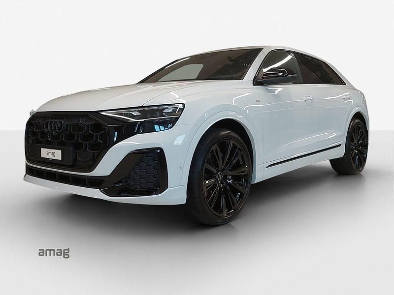 Gletscherweiss metallic Neu 2025 Audi Q8 Ambiente SUV | CHF 126’690 - Bild 1/4