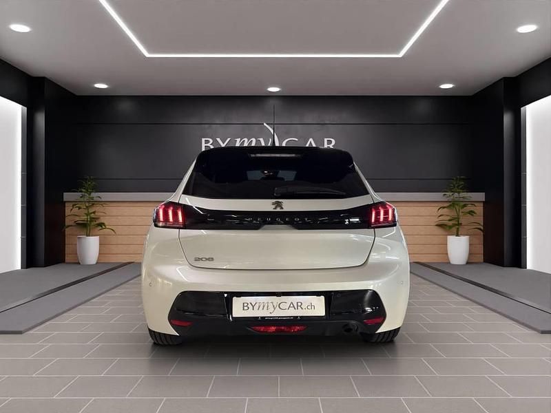 Gebraucht Peugeot 208 Allure 101 PS (74 kW) 2022 Kleinwagen