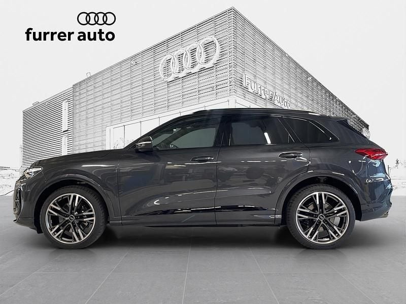 Neu Audi SQ5 Ambiente 367 PS (269 kW) 2025 Grau SUV