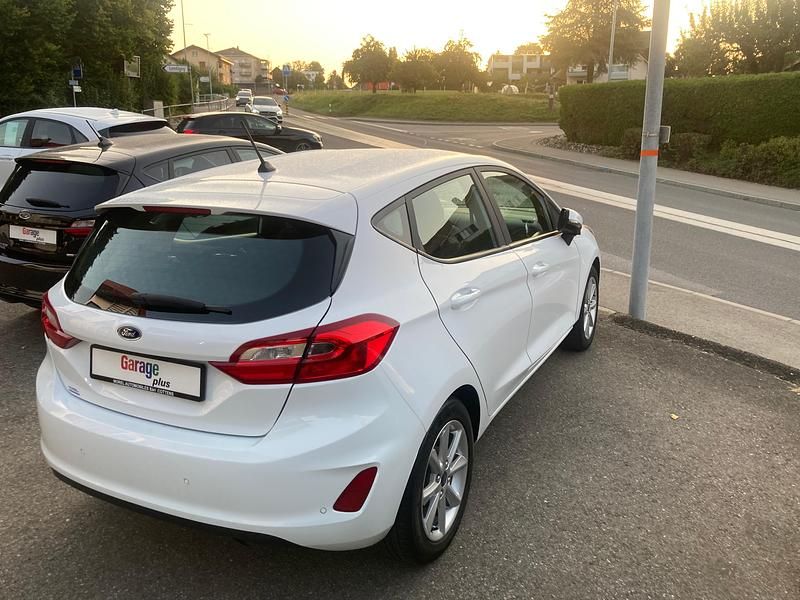 Gebraucht Ford Fiesta Trend 100 PS (73 kW) 2019 Kleinwagen