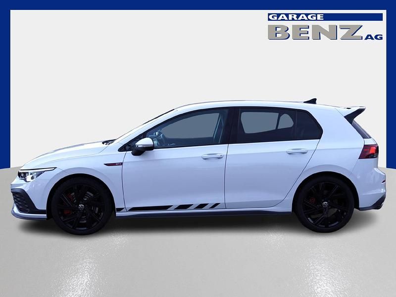 Gebraucht VW Golf VIII GTI Clubsport 300 PS (220 kW) 2024