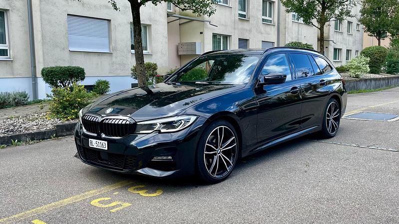 Gebraucht 2020 BMW 320 M Sport Kombi | CHF 25’999 (Fairer Preis) - Bild 1/4