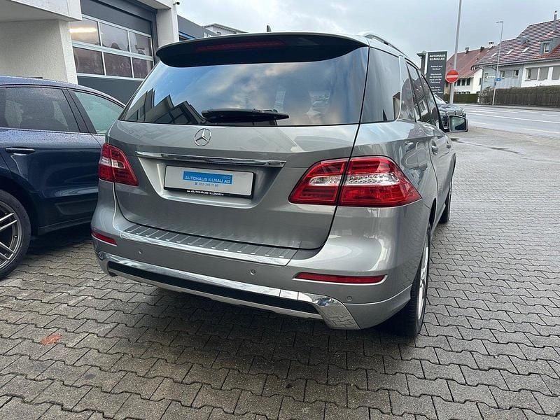 Gebraucht Mercedes ML350 Executive 258 PS (189 kW) 2013 SUV