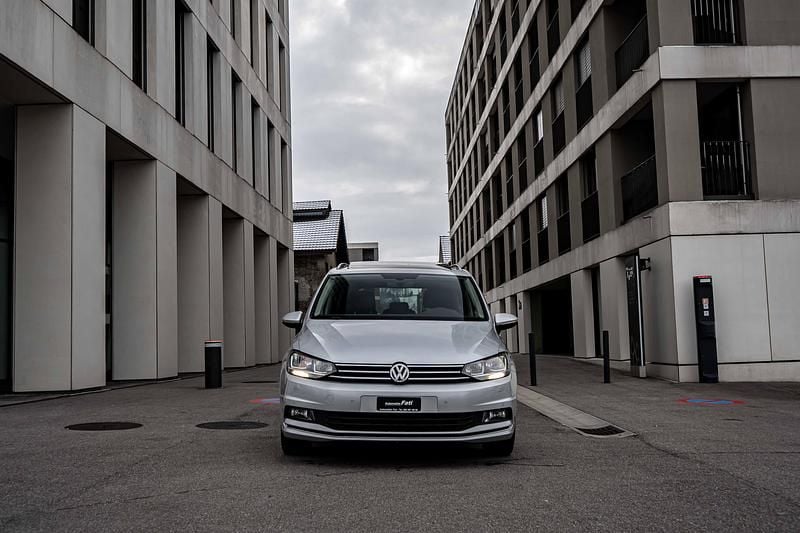 Gebraucht VW Touran Highline 190 PS (139 kW) 2016 Van / Kleinbus