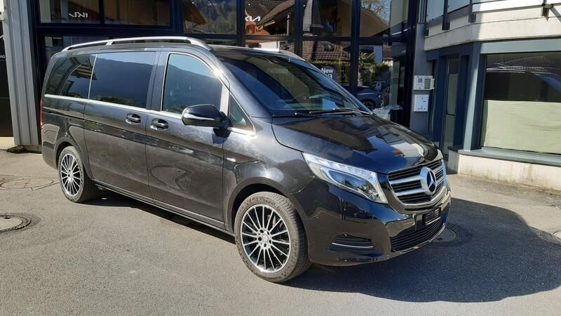 Schwarz Gebraucht 2016 Mercedes V250 Van / Kleinbus | CHF 37’920 (Fairer Preis) - Bild 1/4