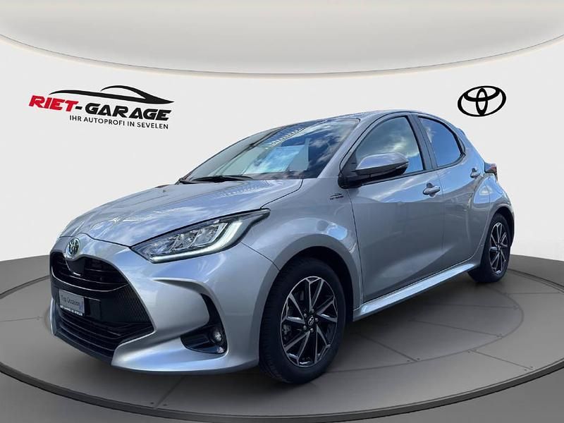 Gebraucht 2022 Toyota Yaris Hybrid Trend Limousine | CHF 19’900 (Guter Preis) - Bild 1/4