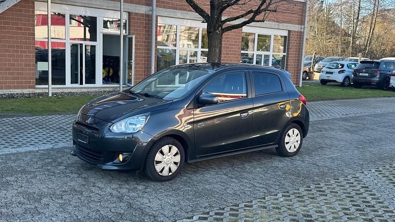Gebraucht Mitsubishi Space Star Intense 80 PS (58 kW) 2013 Van / Kleinbus