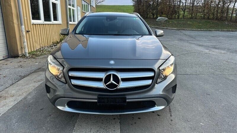 Gebraucht Mercedes GLA250 211 PS (155 kW) 2014 SUV