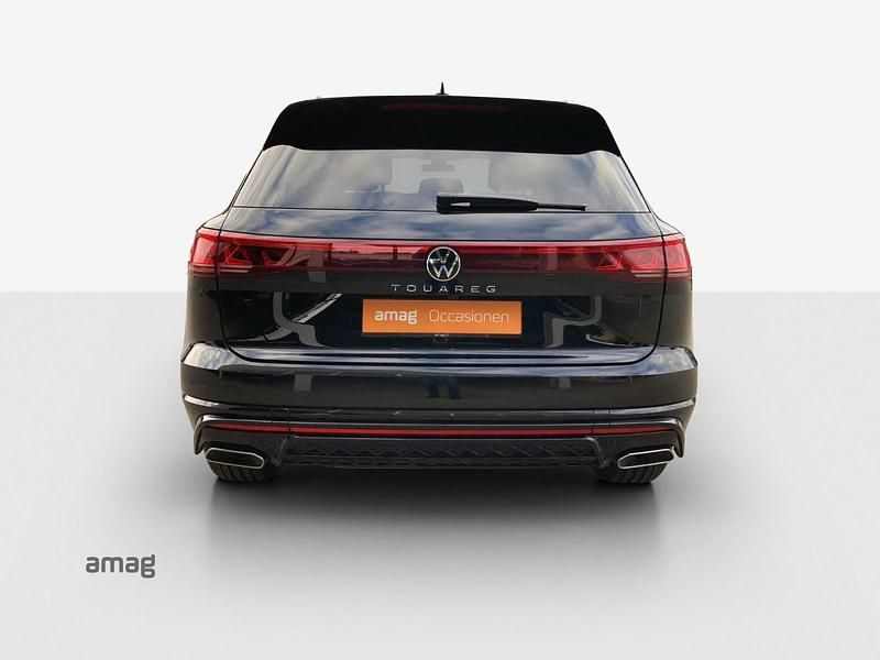 Gebraucht VW Touareg R-line 286 PS (210 kW) 2024 Grenadilla black metallic SUV