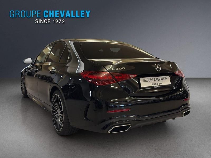 Neu Mercedes C300e 258 PS (189 kW) 2025 Schwarz Limousine