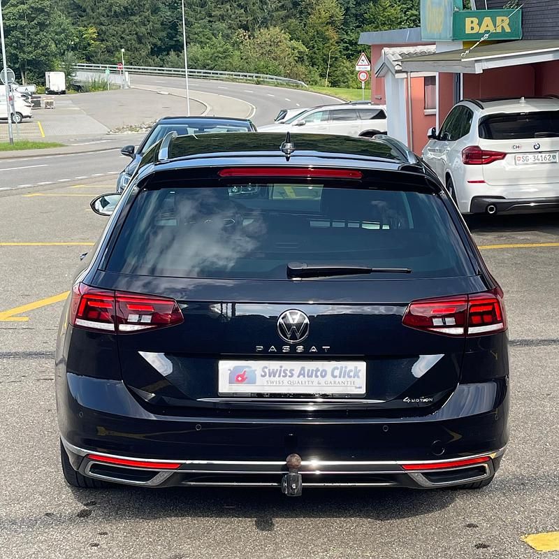 Gebraucht VW Passat Elegance 200 PS (147 kW) 2023