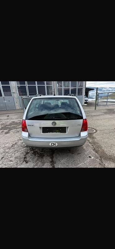 Gebraucht VW Golf IV Comfortline 110 PS (80 kW) 2005 Kombi
