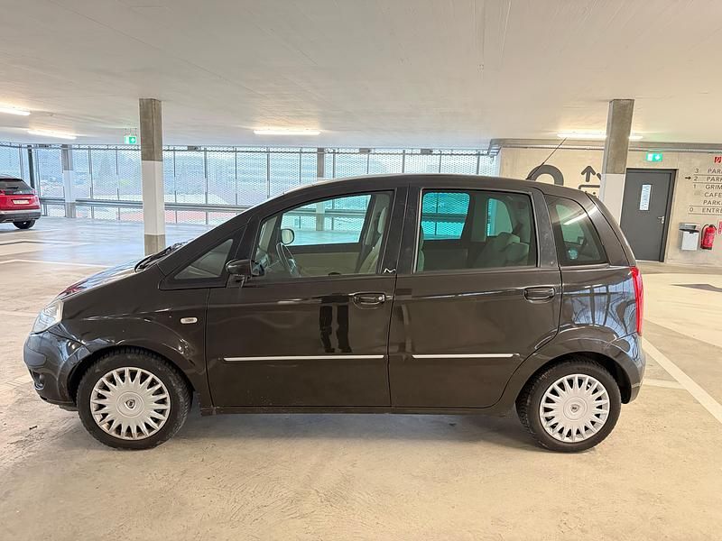 Gebraucht Lancia Musa 95 PS (69 kW) 2005 Van / Kleinbus