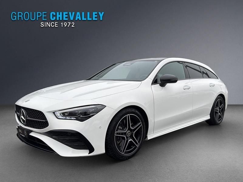 Gebraucht Mercedes CLA250e Shooting Brake 224 PS (164 kW) 2025 Weiss Kombi
