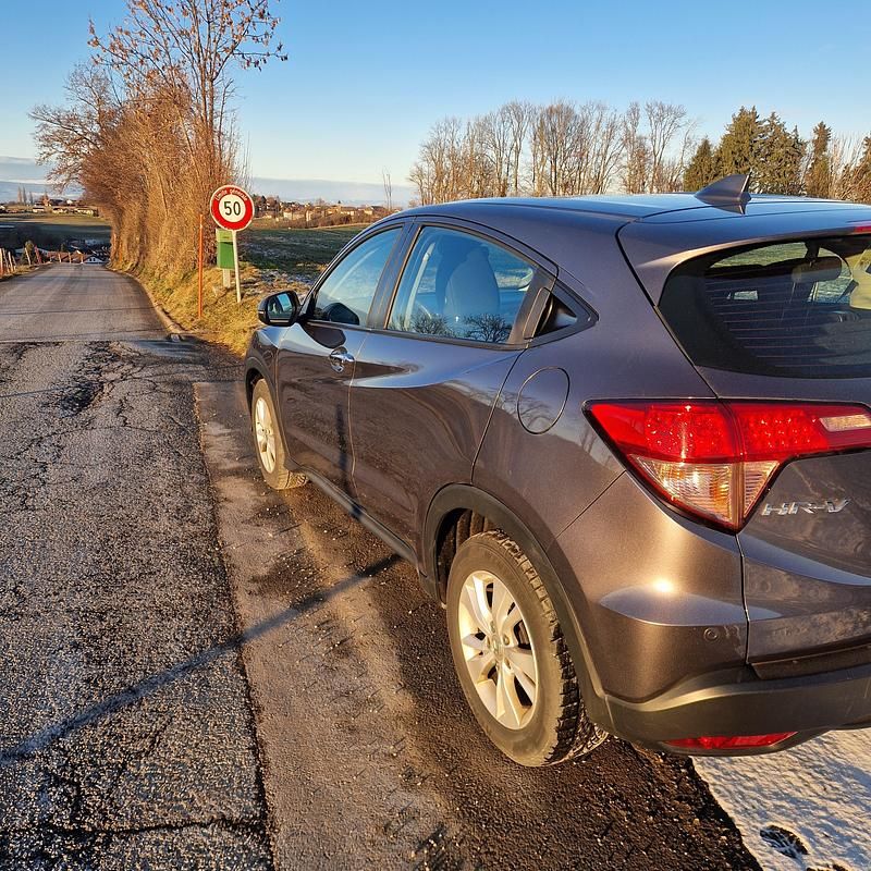Gebraucht Honda HR-V Elegance 120 PS (88 kW) 2016 SUV