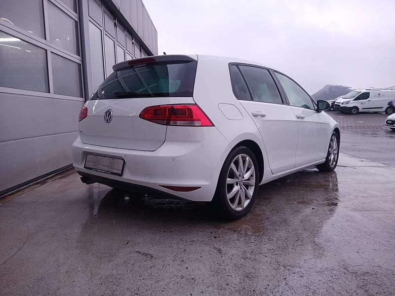 Gebraucht VW Golf VII Highline 150 PS (110 kW) 2015 Limousine
