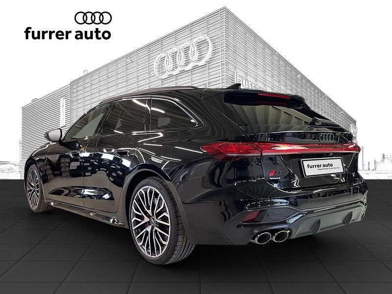 Neu Audi S5 Premium 368 PS (270 kW) 2025 Schwarz Kombi