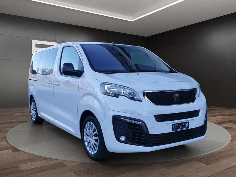 Gebraucht 2024 Peugeot Traveller Business-Line Van / Kleinbus | CHF 30’999 (Superpreis) - Bild 1/4
