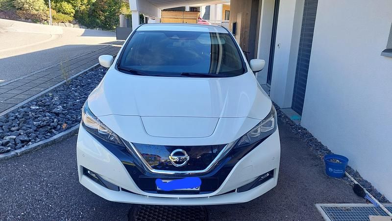 Gebraucht Nissan Leaf Acenta 110 kW (150 PS) 2019 Kleinwagen
