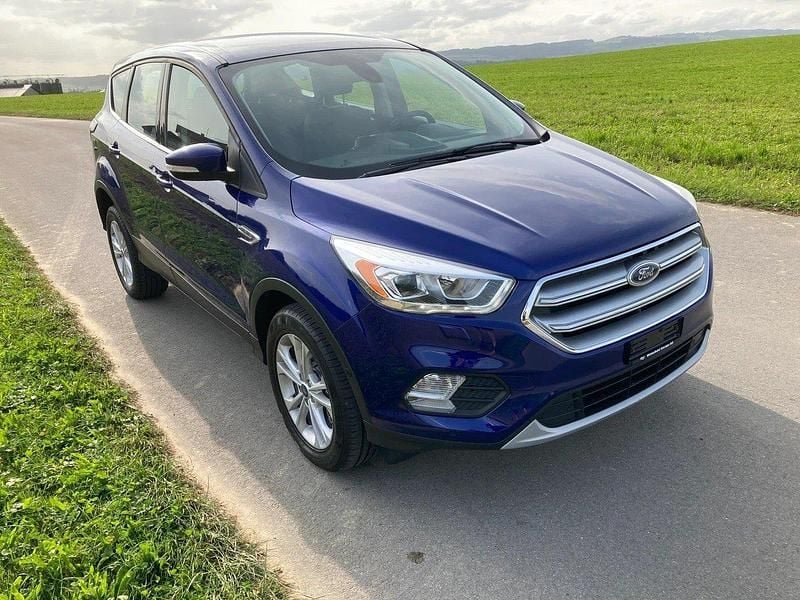 Gebraucht Ford Kuga Titanium 150 PS (110 kW) 2017 SUV