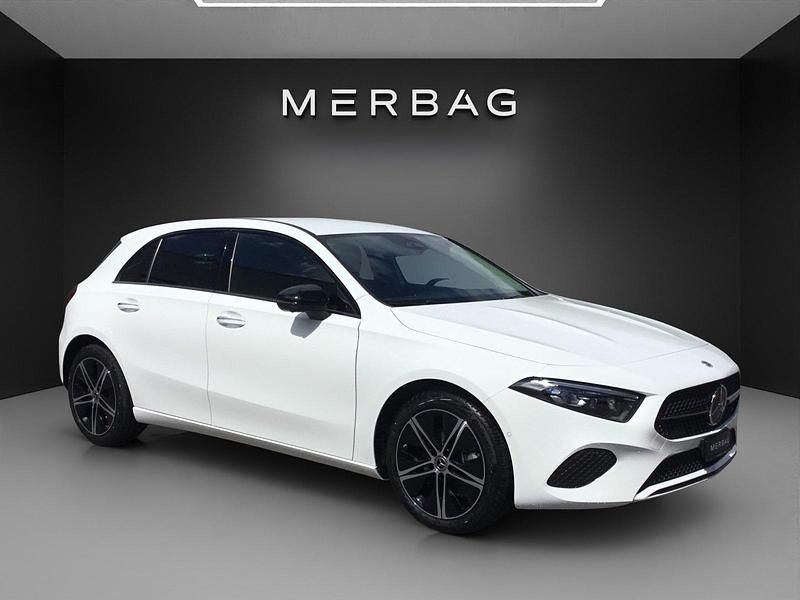 Gebraucht Mercedes A220 190 PS (139 kW) 2025 Weiss Limousine
