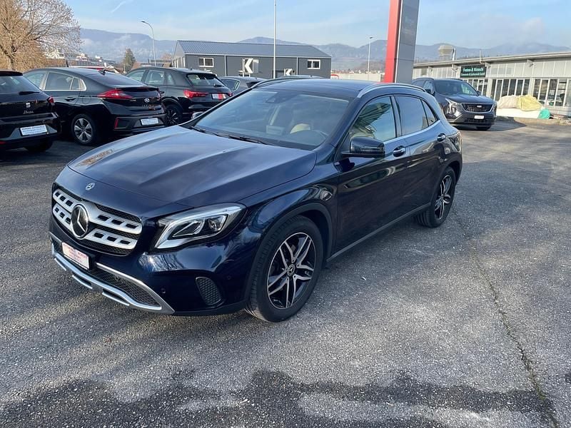 Gebraucht Mercedes GLA250 Urban 211 PS (155 kW) 2018 SUV