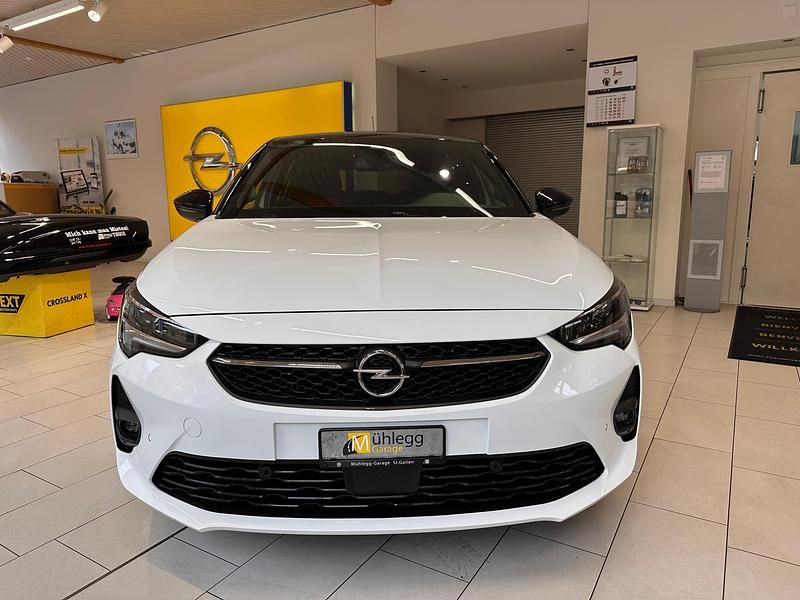 Weiss Gebraucht 2023 Opel Corsa Limousine | CHF 23’400 (Teuer) - Bild 1/4