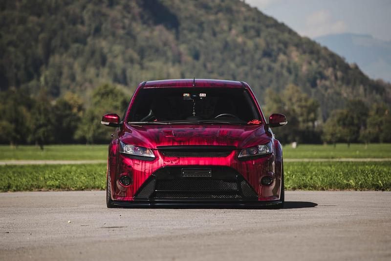 Gebraucht Ford Focus RS 305 PS (224 kW) 2010